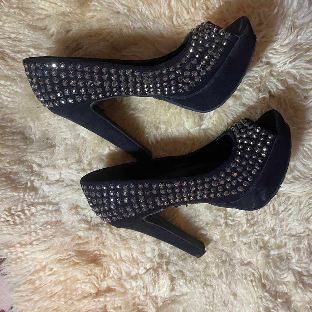 Elegant Black Studded Women's Heels